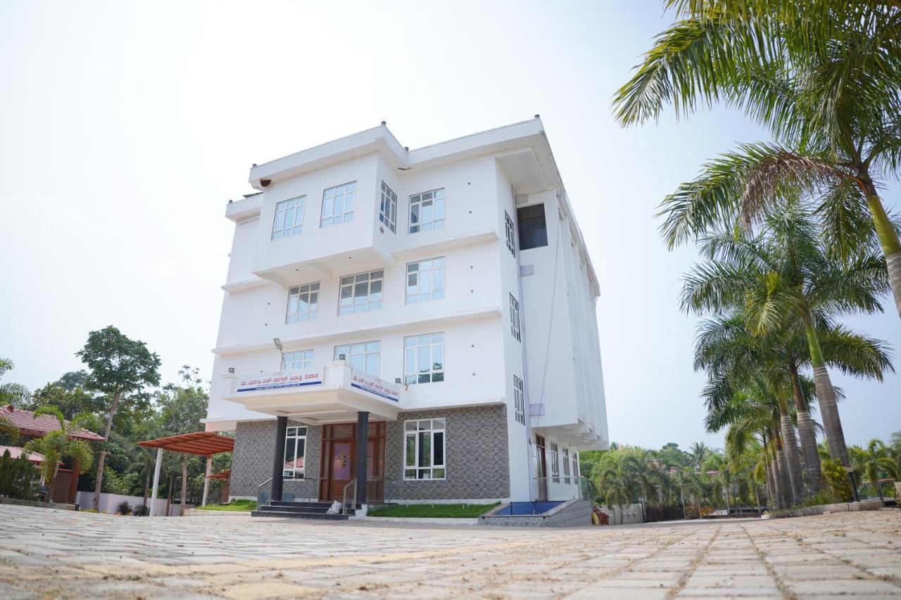 Hotel Nts Sagar Yatri Nivas Kundapur Zewnętrze zdjęcie
